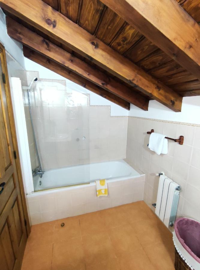 La Huertona Villa Pesaguero-La Parte Exteriör bild